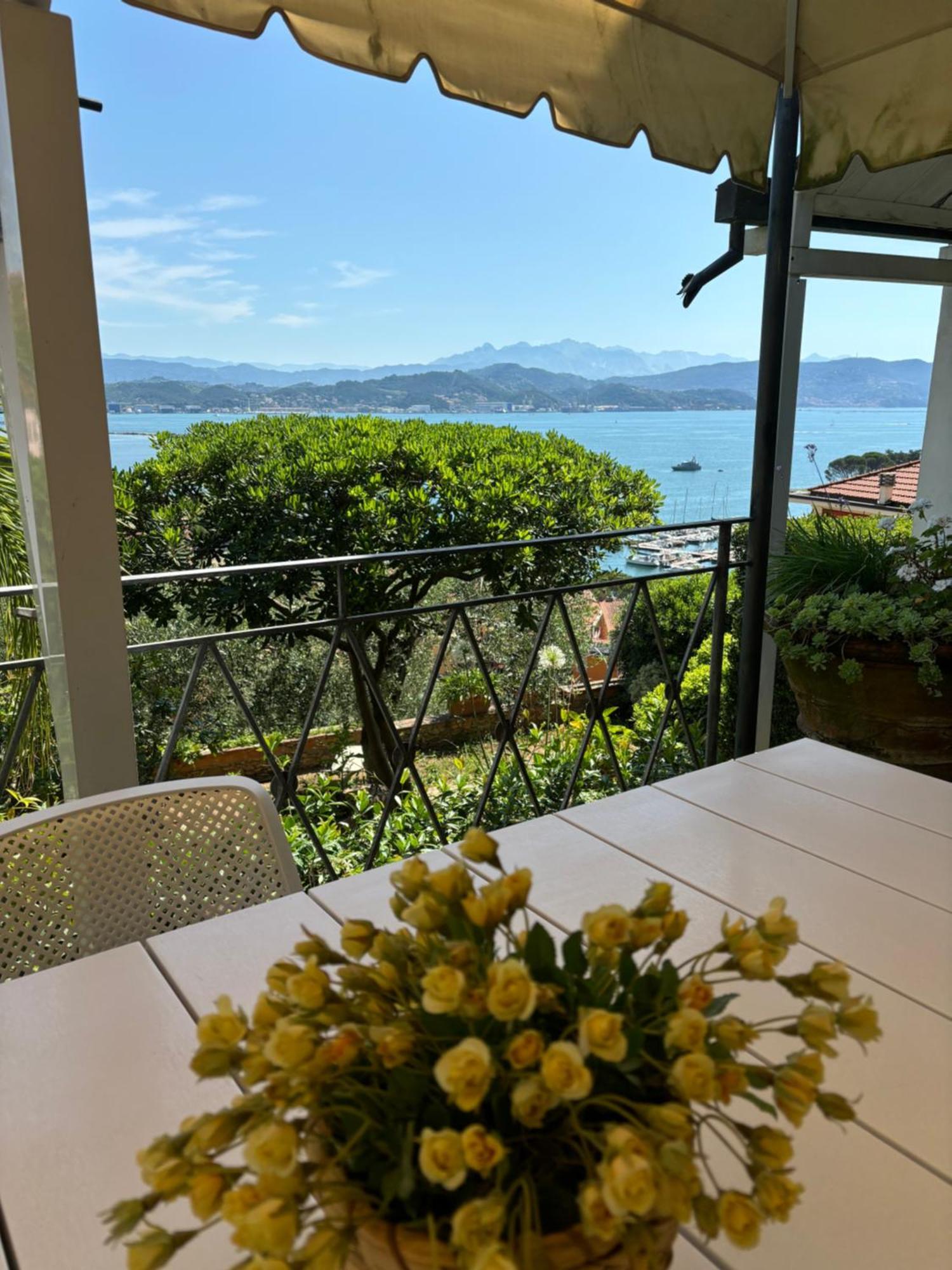 Vila Casa Nori Fezzano  Exteriér fotografie